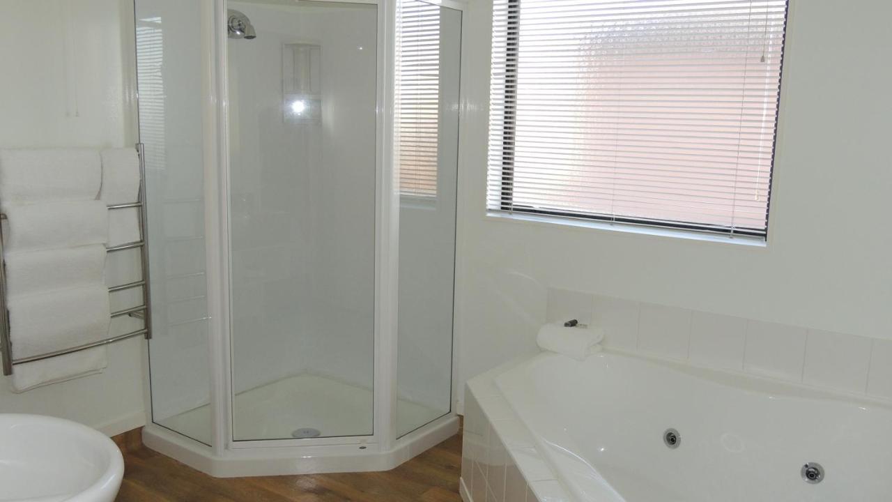 Central Motor Lodge Morrinsville Bagian luar foto