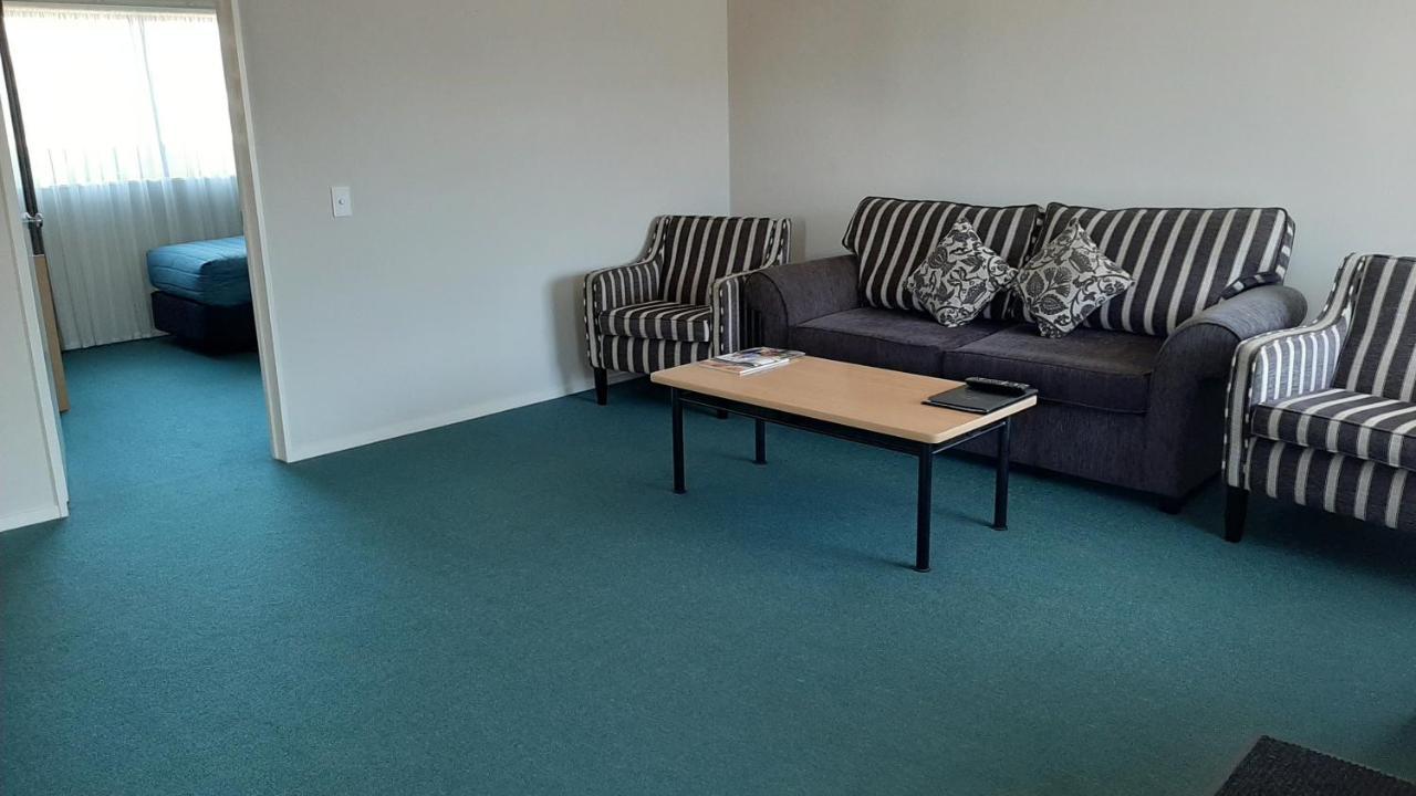 Central Motor Lodge Morrinsville Bagian luar foto